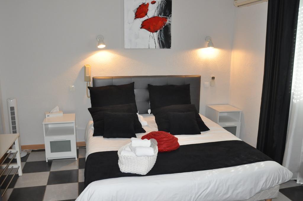 Hotel Les Mimosas Bormes-les-Mimosas Zimmer foto