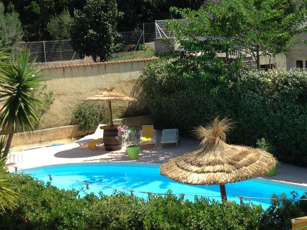 Hotel Les Mimosas Bormes-les-Mimosas Exterior foto