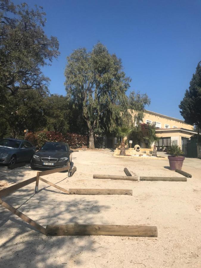 Hotel Les Mimosas Bormes-les-Mimosas Exterior foto